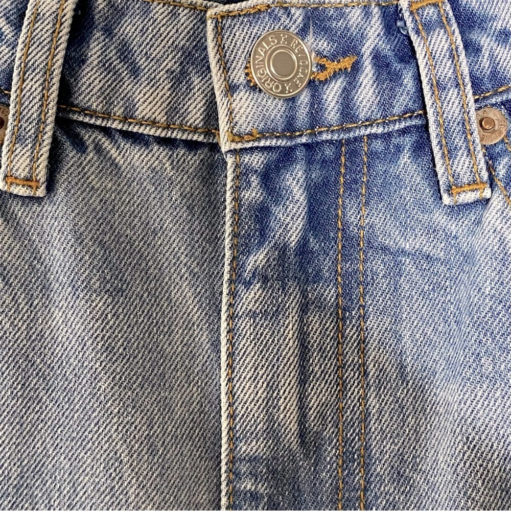 Redone Denim '70s Loose Flare Leg Jeans Indigo Stud - Picture 9 of 15